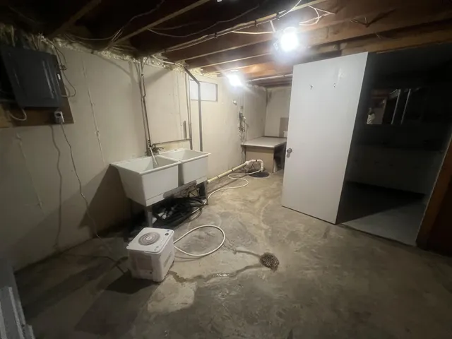 $280,000 | 402 Burr Street, Clinton, WI 53525