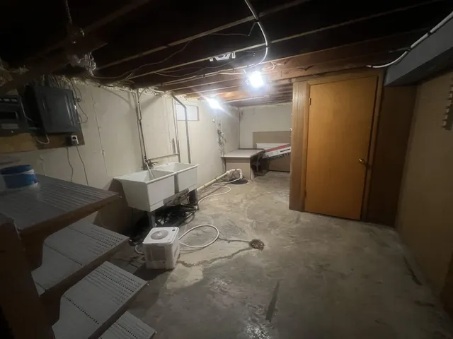 $280,000 | 402 Burr Street, Clinton, WI 53525