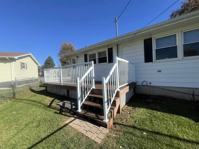 $280,000 | 402 Burr Street, Clinton, WI 53525