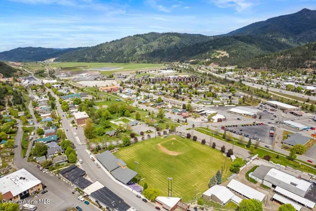 $335,000 | 308 Ohio Avenue, Unit 402, Kellogg, ID 83837