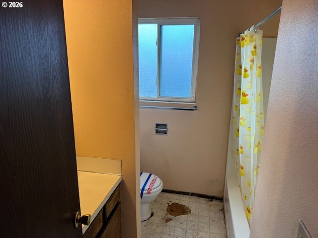 560 St John Street Sutherlin, OR 97479 - Photo 23 of 43 a view of storage room