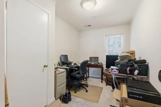 $549,000 | 2736 Nagawicka Avenue, Delafield, WI 53018