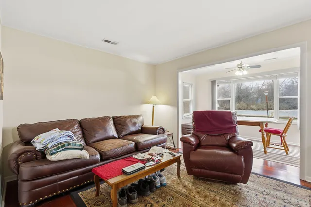 $549,000 | 2736 Nagawicka Avenue, Delafield, WI 53018