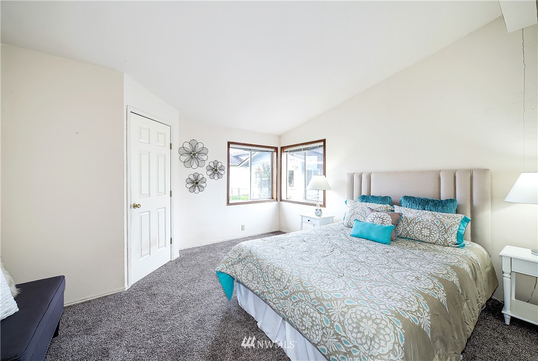 8214 Riverview Road Snohomish, WA 98290 - Photo 13 of 34 Gallery Image 13