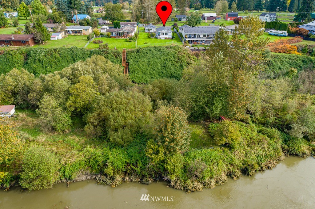 8214 Riverview Road Snohomish, WA 98290 - Photo 31 of 34 Gallery Image 31