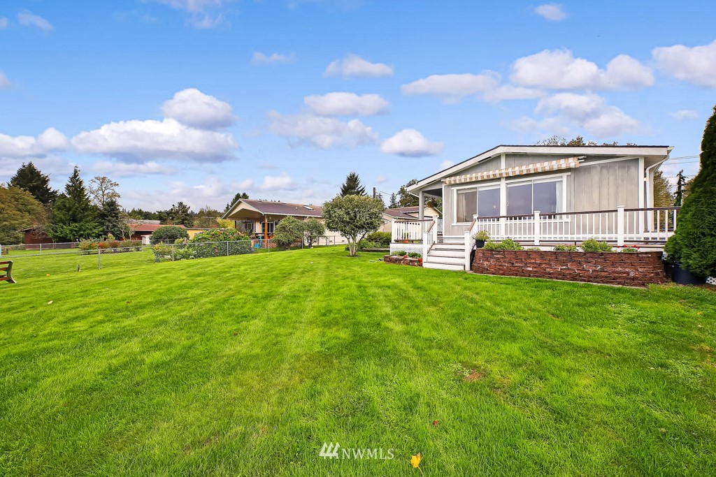 8214 Riverview Road Snohomish, WA 98290 - Photo 34 of 34 Gallery Image 34