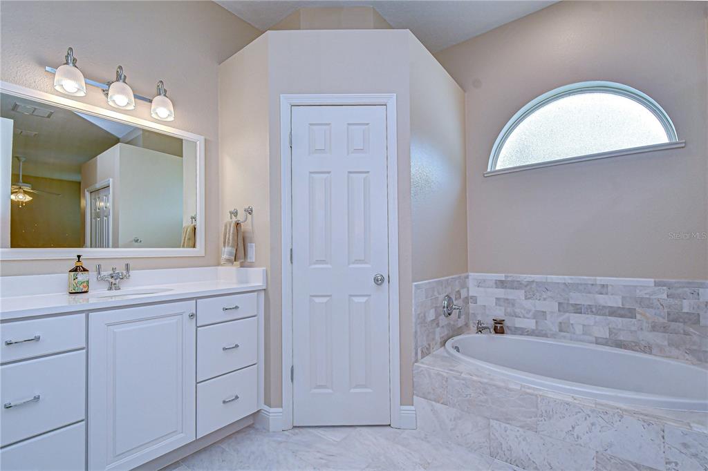 3041 Colonial Ridge Drive Brandon, FL 33511 - Photo 21 of 36