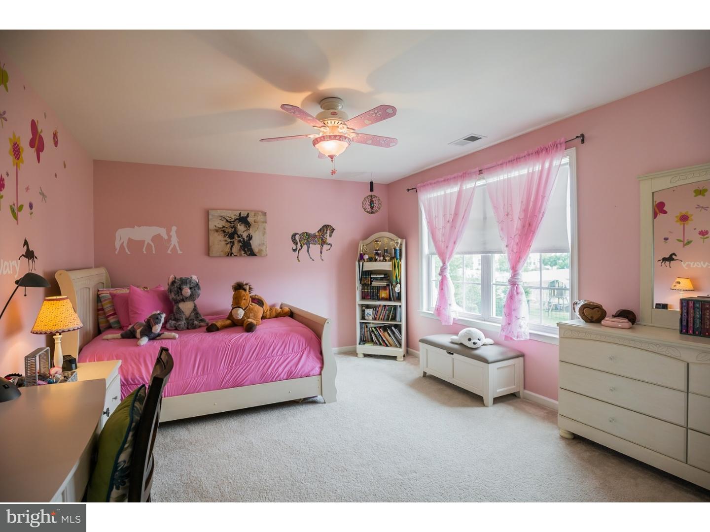 823 Derius Drive Mickleton, NJ 08056 - Photo 15 of 22 Bedroom 3