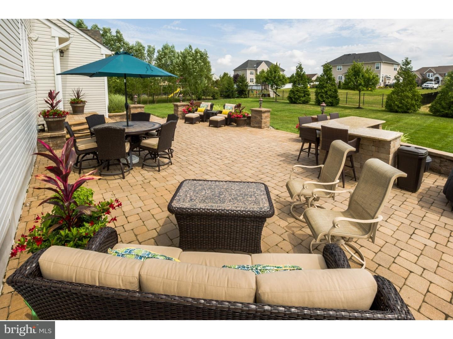 823 Derius Drive Mickleton, NJ 08056 - Photo 20 of 22 Patio