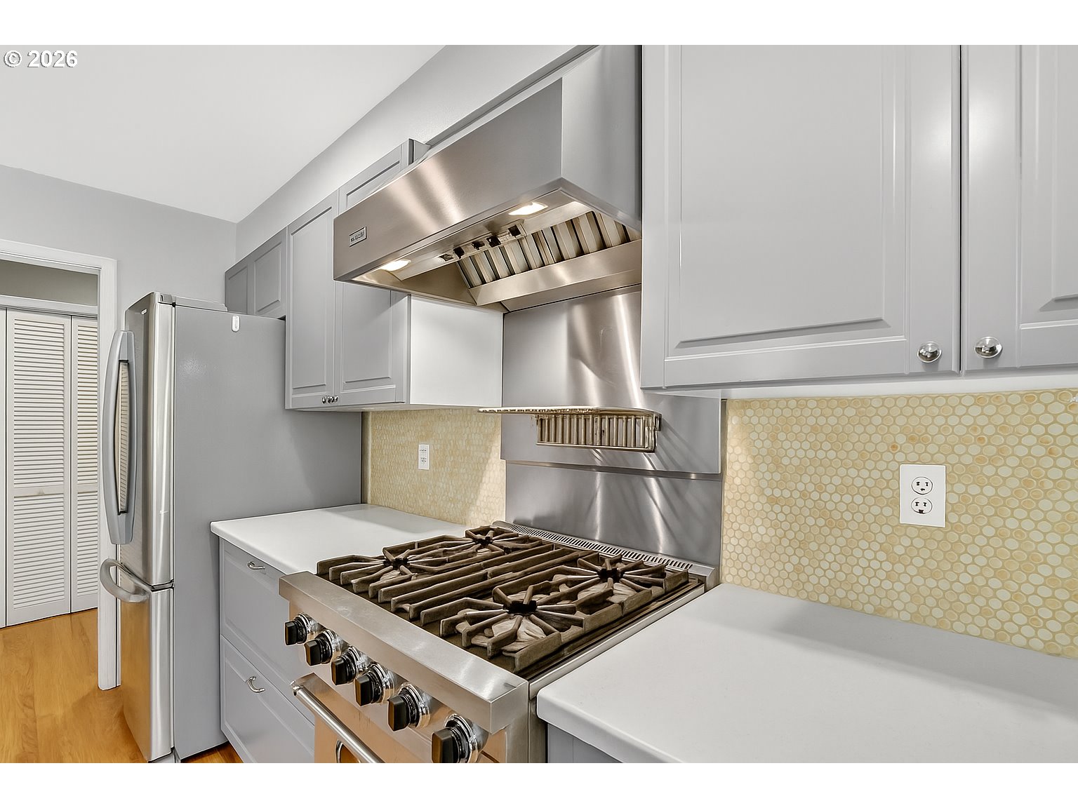 1620 Southwest Maplecrest Drive Portland, OR 97219 - Photo 17 of 48