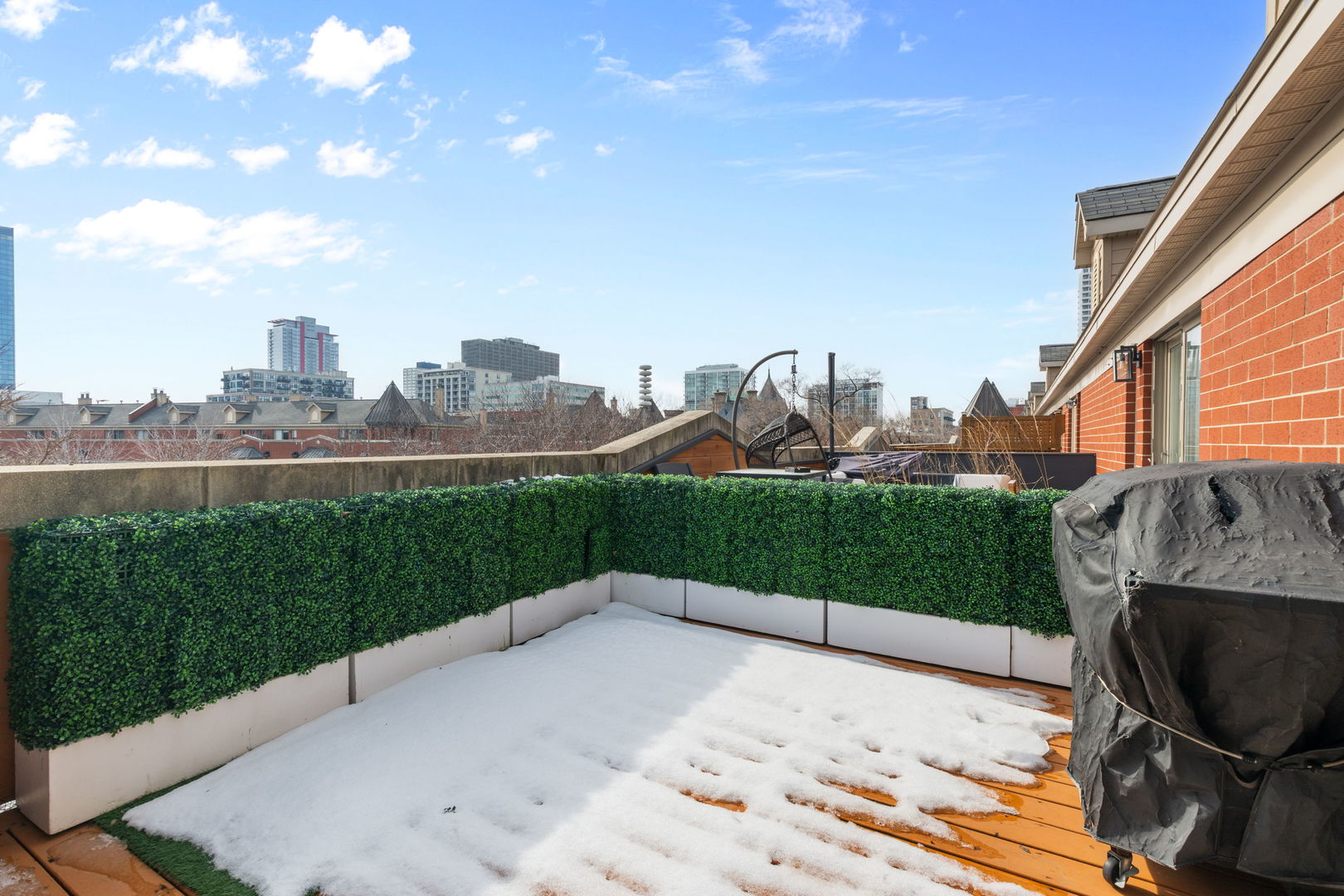 326 East 18th Street Chicago, IL 60616 - Photo 17 of 20