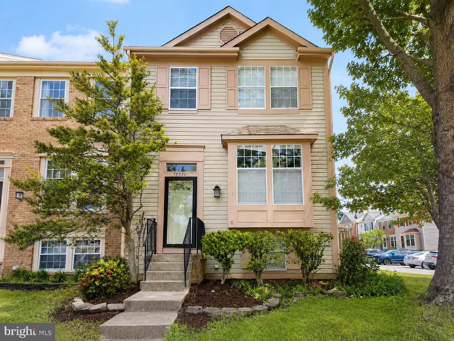 13336 Burkitts Road Fairfax, VA 22033 - Photo 1 of 14 front view of a house with a yard