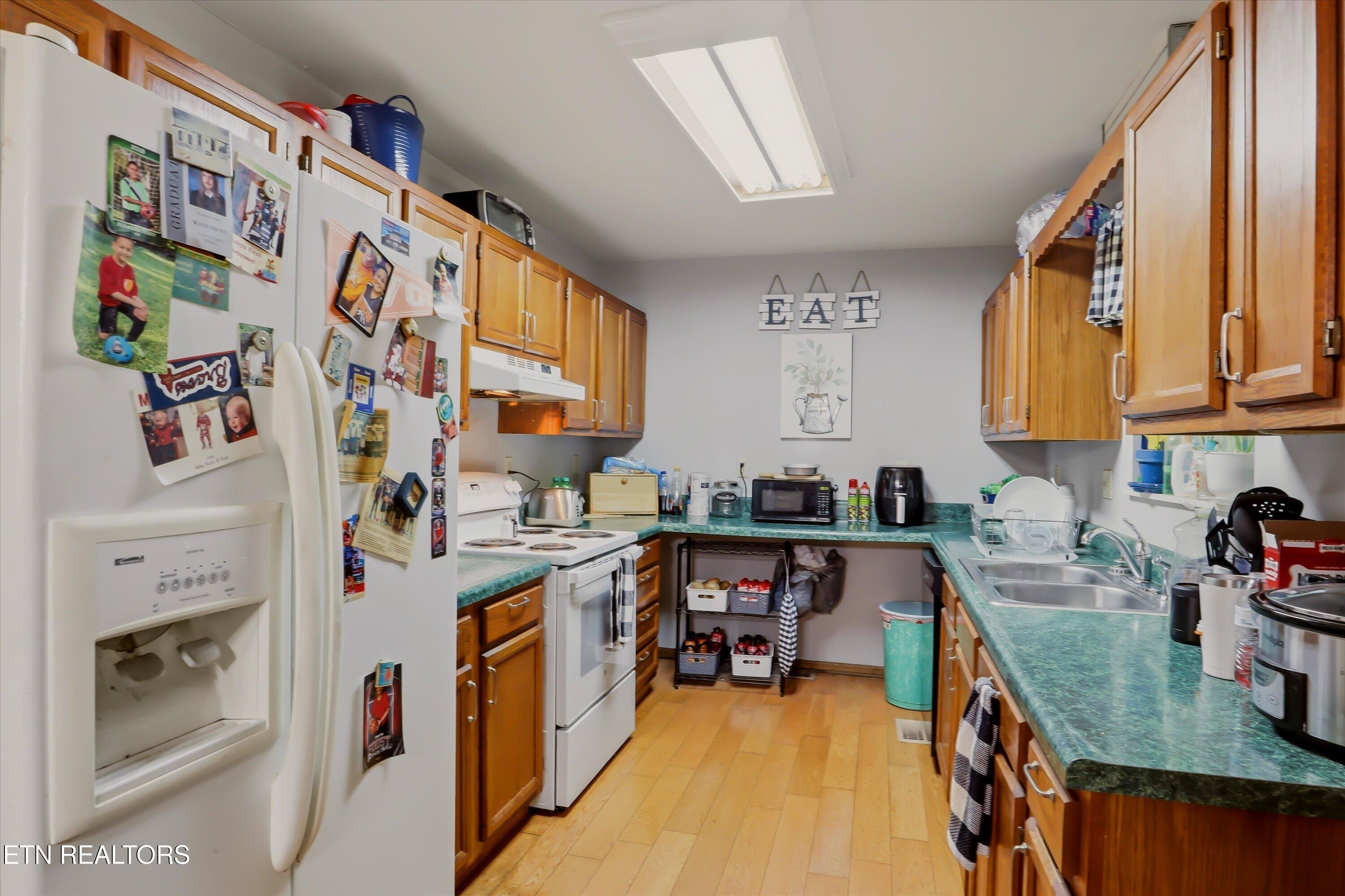 334 Pumpkin Hollow Road Heiskell, TN 37754 - Photo 8 of 24 08-FINAL-8
