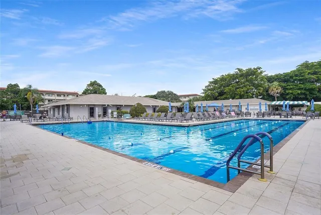 $177,000 | 4301 Martinique Circle, Unit H2, Coconut Creek, FL 33066