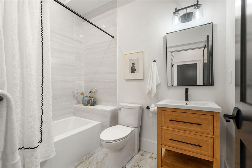 57-59 Highland Road, Unit 59 Brookline, MA 02445 - Photo 16 of 29