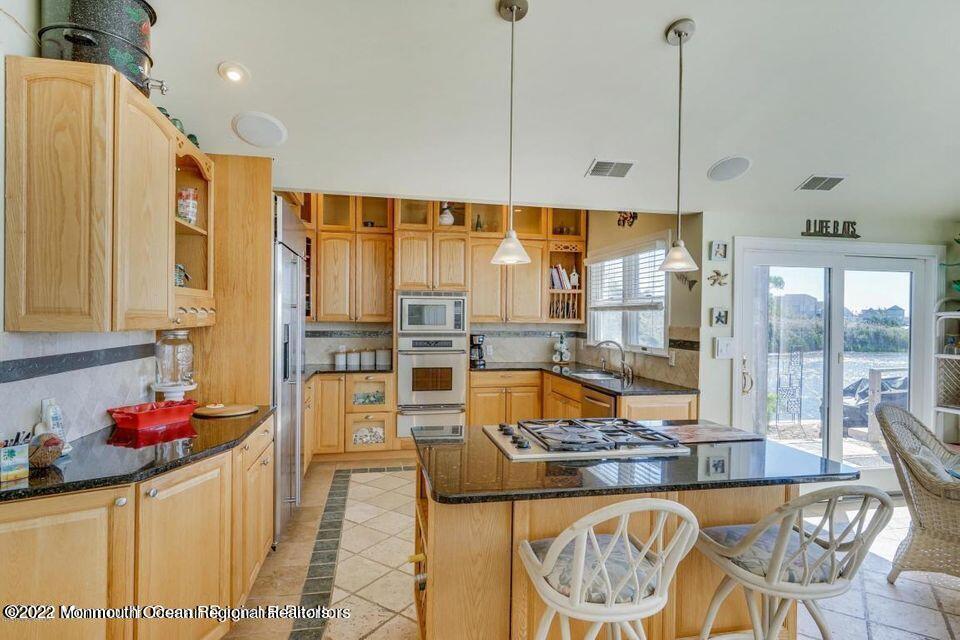 2023 Bay Boulevard Seaside Heights, NJ 08751 - Photo 11 of 23 11