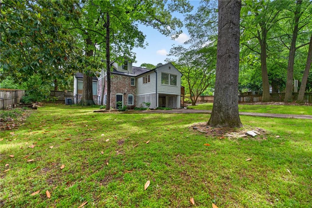 392 Collier Road Northwest Atlanta, GA 30309 - Photo 49 of 60
