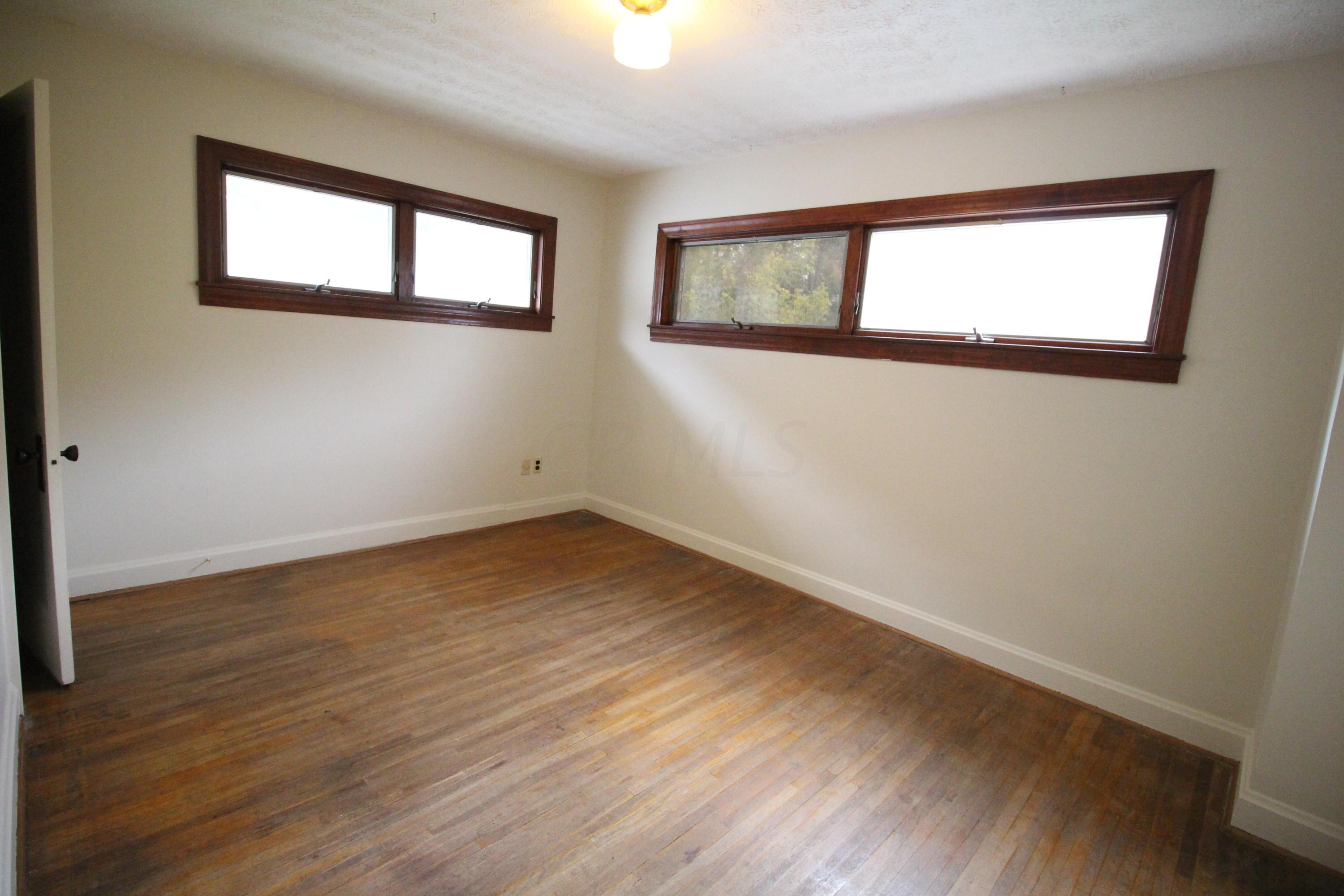 344-346 East Kelso Road Columbus, OH 43202 - Photo 9 of 18