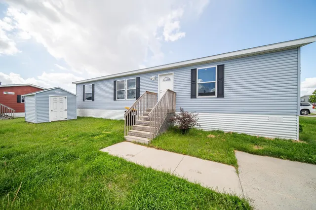 $85,000 | 2009 Osprey Place Northwest, Stewartville, MN 55976