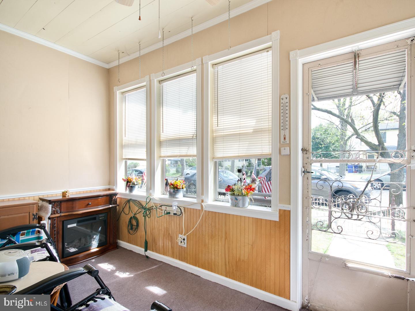 255 Progress Street Riverside, NJ 08075 - Photo 15 of 29 Enclosed Front Porch