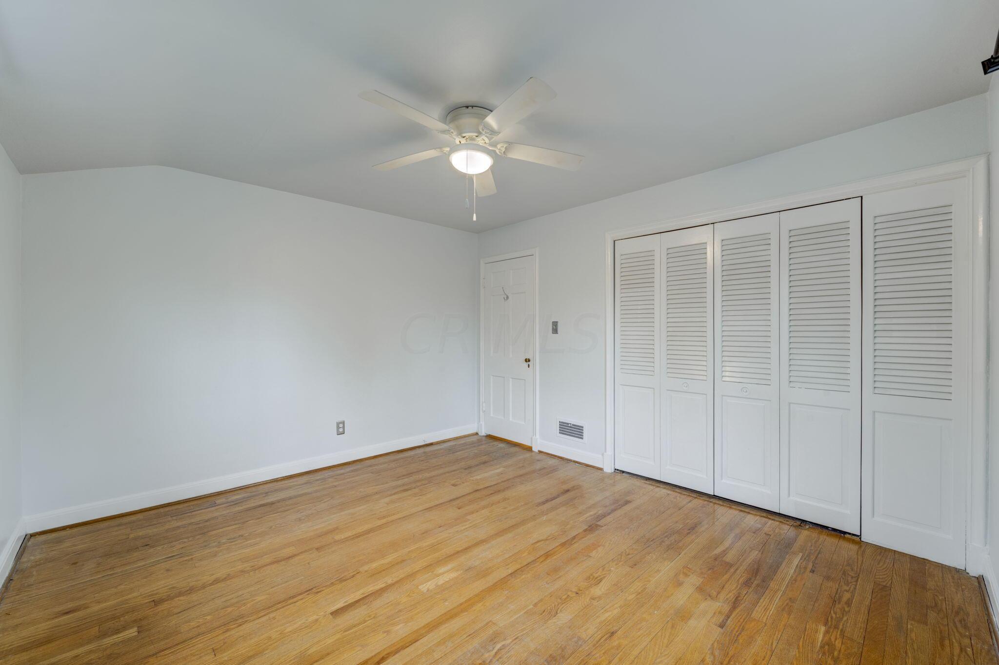 621 Garden Road Columbus, OH 43214 - Photo 22 of 38 Bedroom # 2 with Expanded Closet