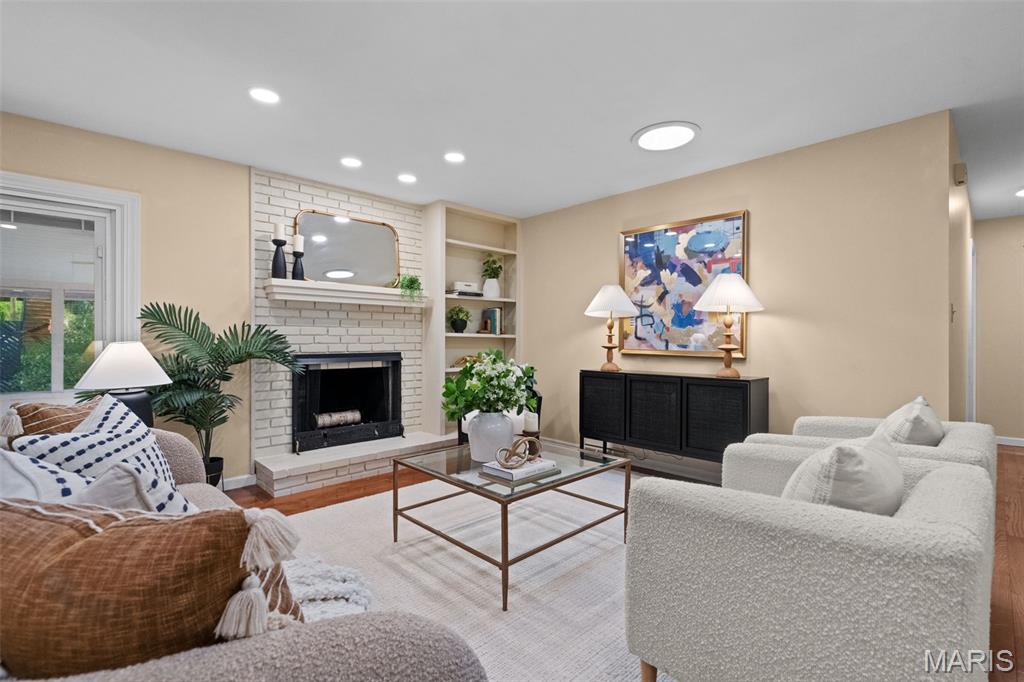 13109 Beaver Dam Road St. Louis, MO 63131 - Photo 5 of 48 Gallery Image 5
