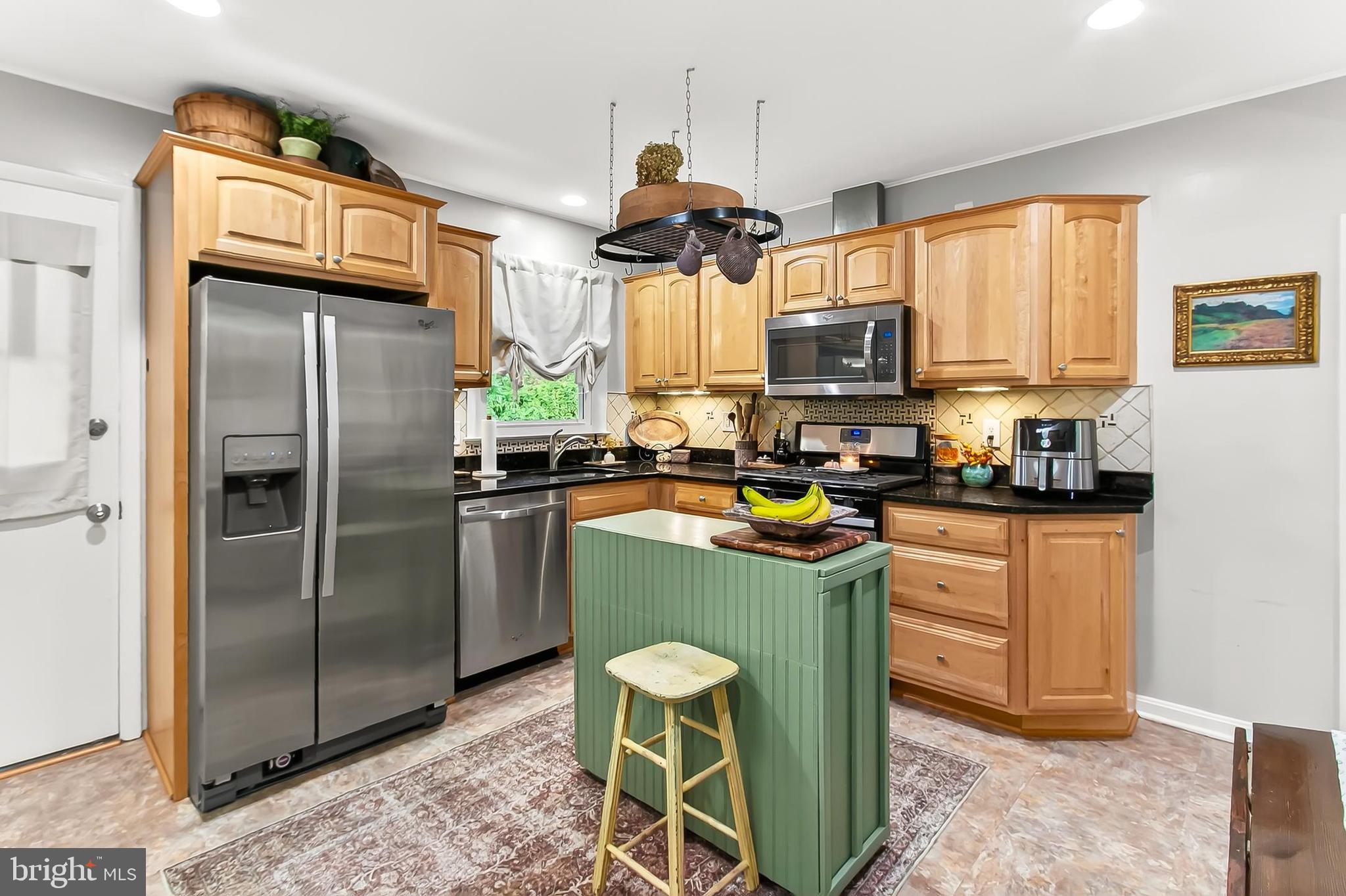 8614 Arley Drive Springfield, VA 22152 - Photo 15 of 48