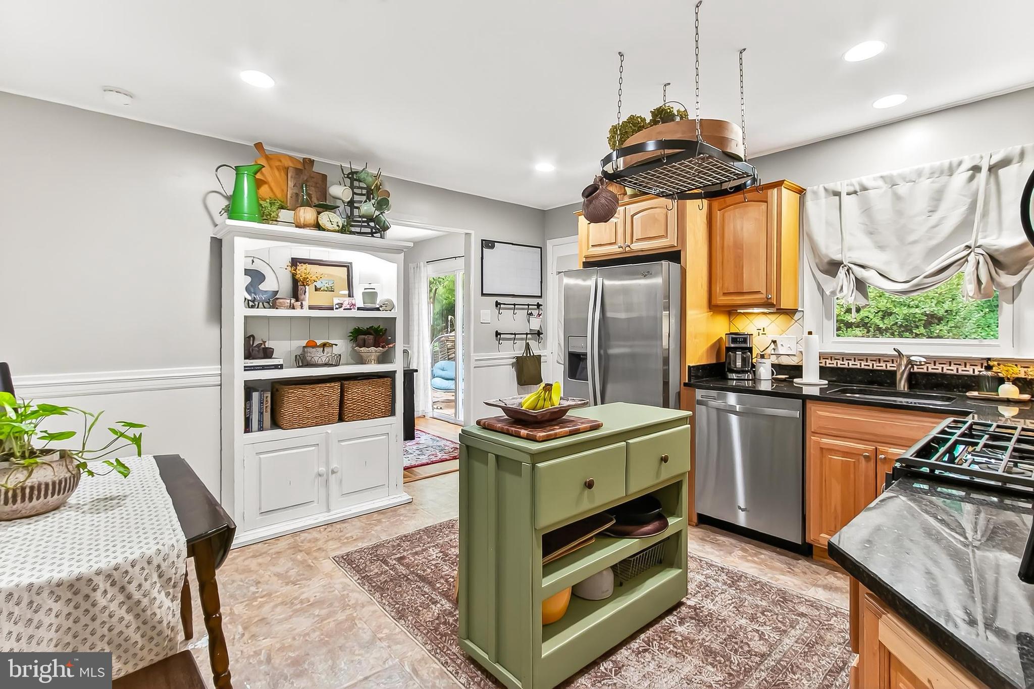 8614 Arley Drive Springfield, VA 22152 - Photo 16 of 48