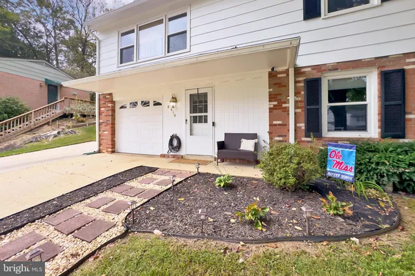 $3,800 | 8614 Arley Drive, Springfield, VA 22152