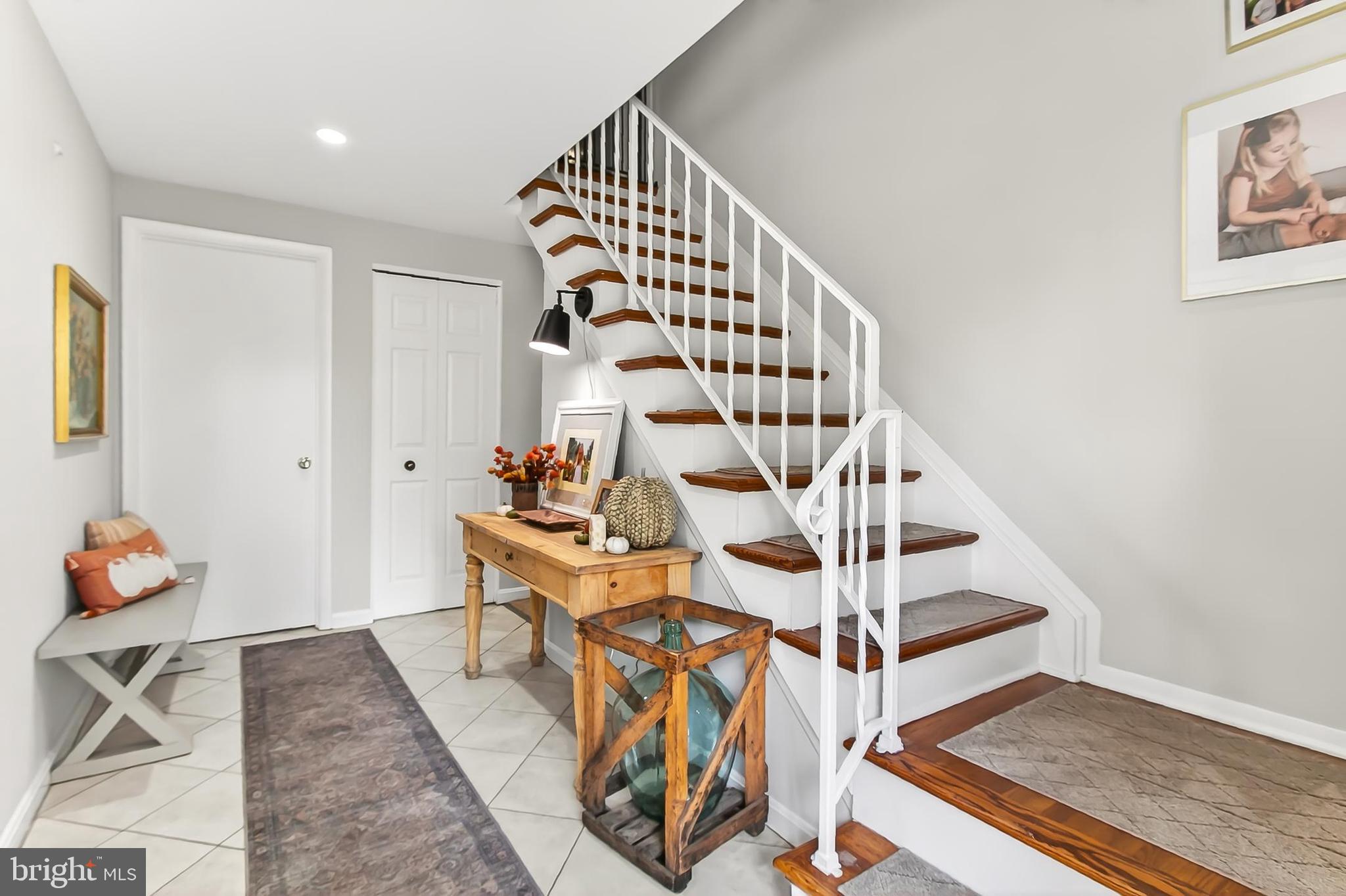 8614 Arley Drive Springfield, VA 22152 - Photo 5 of 48