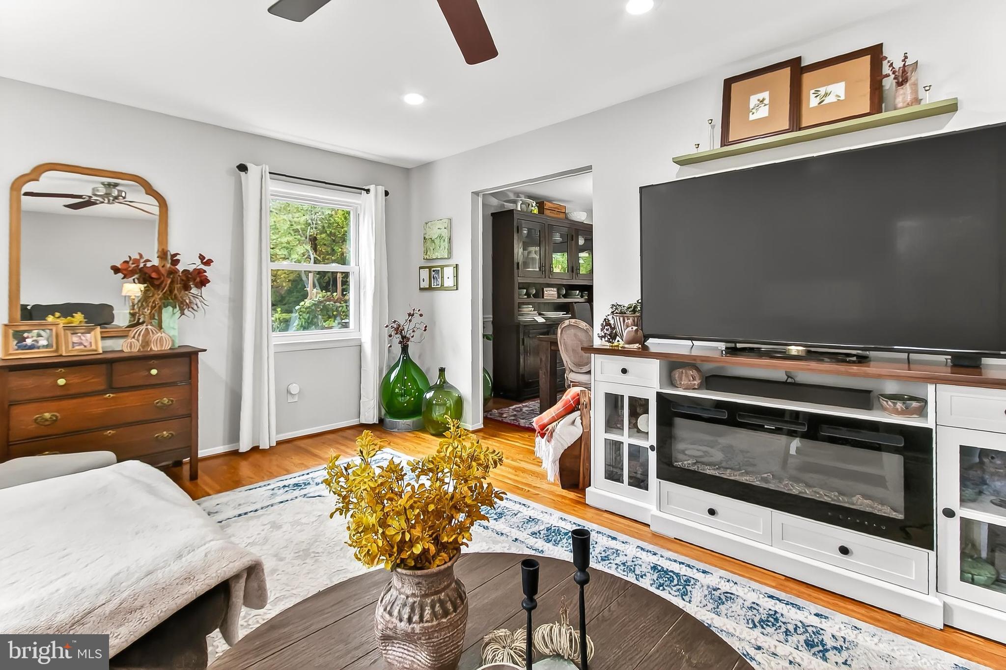 8614 Arley Drive Springfield, VA 22152 - Photo 10 of 48