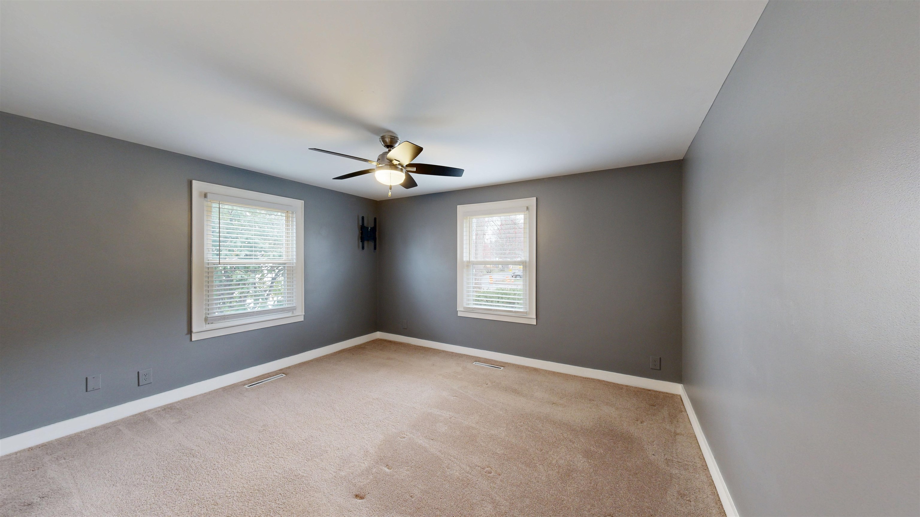 169 Lund Road Nashua, NH 03060 - Photo 26 of 30