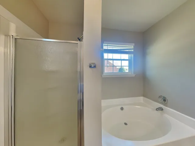 $2,469 | 146 B Waterford Way, Hendersonville, TN 37075