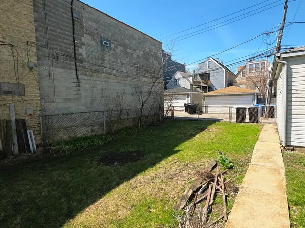 $730,000 | 2712 North Western Avenue, Chicago, IL 60647