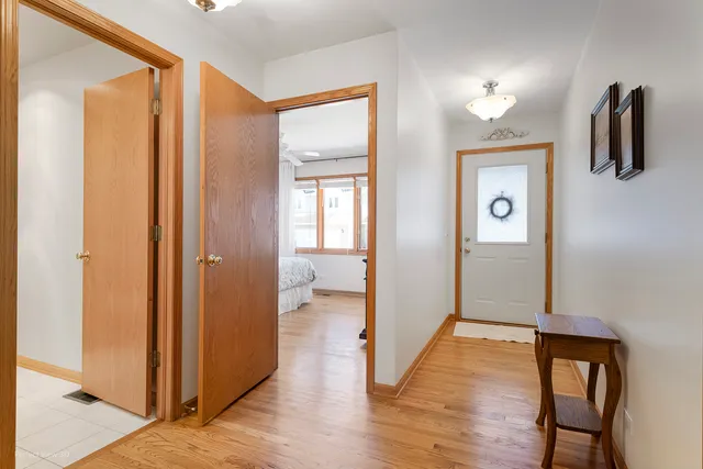 $305,000 | 815 Bruce Robert Lane, Hampshire, IL 60140