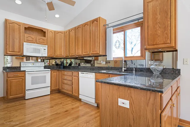 $305,000 | 815 Bruce Robert Lane, Hampshire, IL 60140