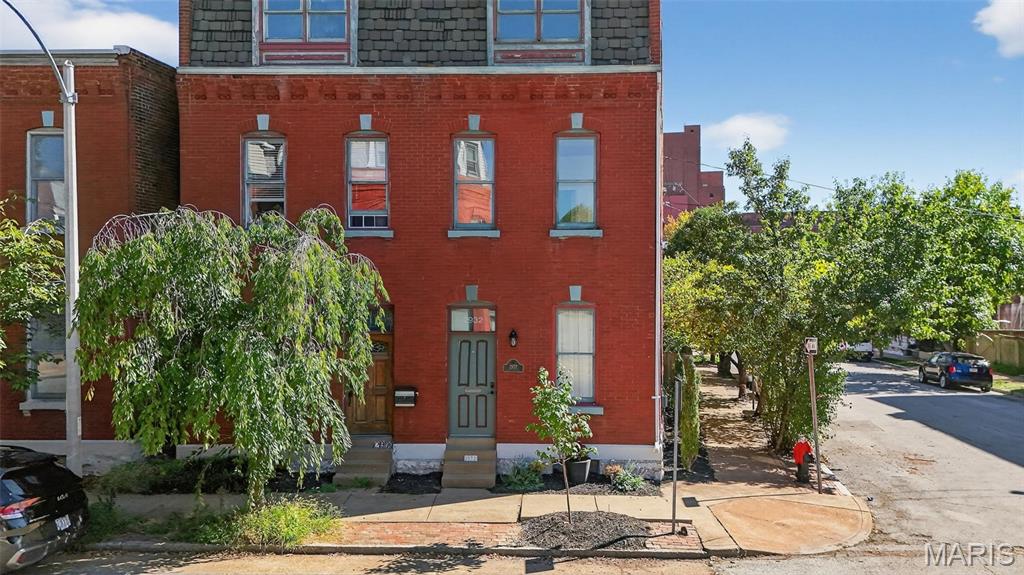 2932 Lemp Avenue St. Louis, MO 63118 - Photo 2 of 45