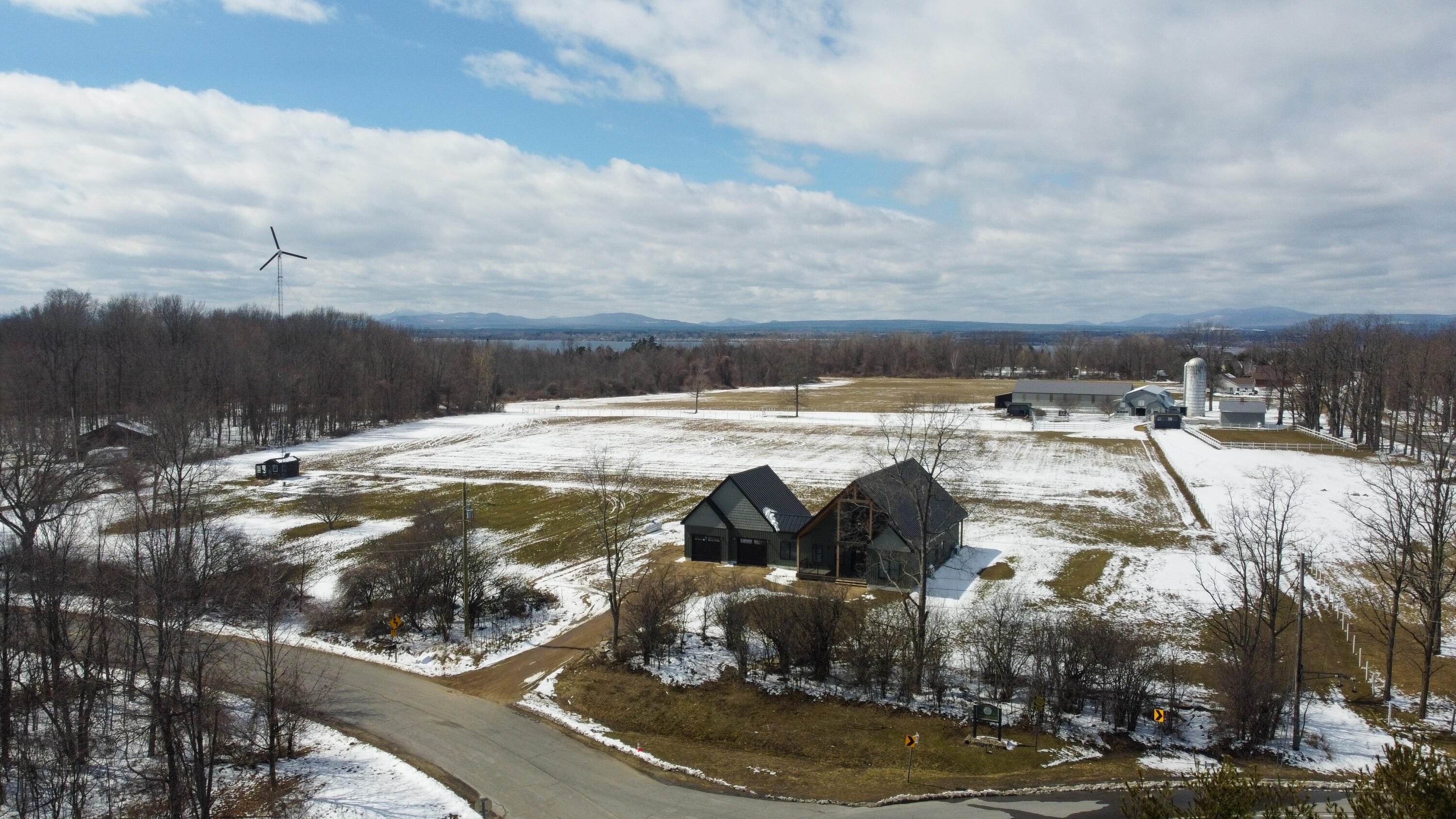 4 Lighthouse Road Plattsburgh, NY 12901 - Photo 60 of 63