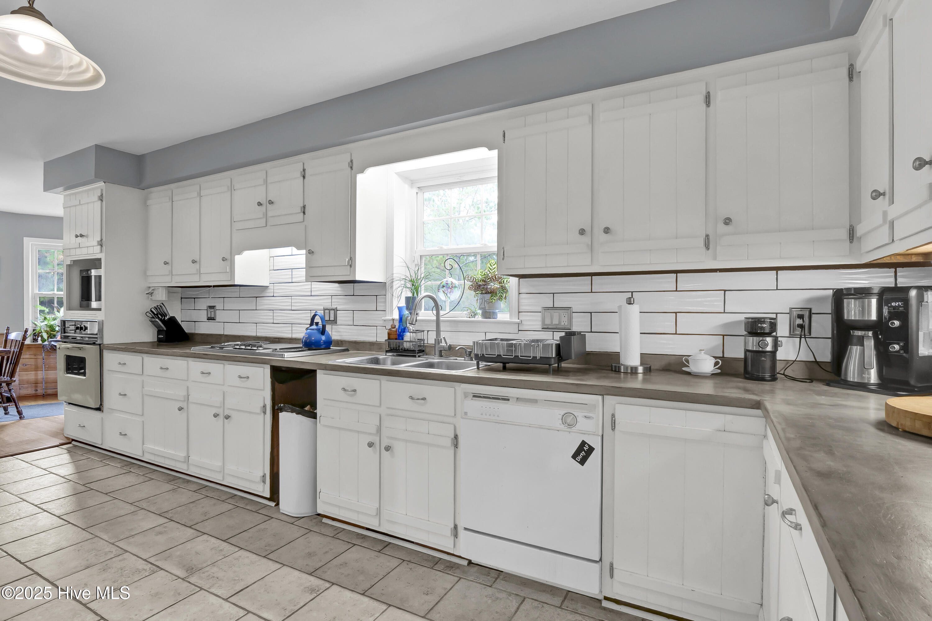 21801 Highway 17 Hampstead, NC 28443 - Photo 9 of 61 009_p2800968_120