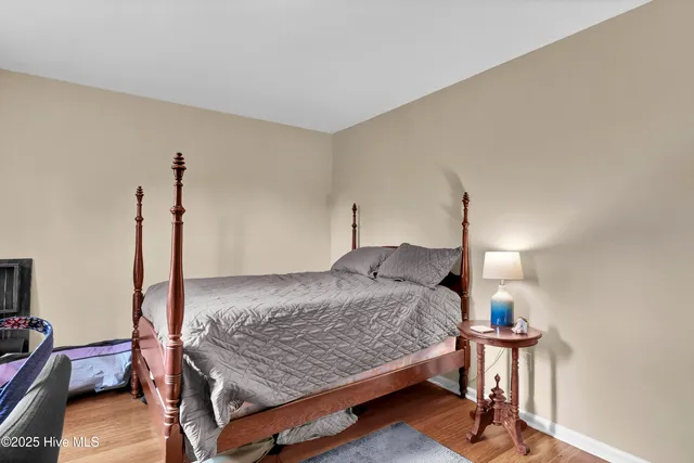 $1,995,000 | 21801 Highway 17, Hampstead, NC 28443