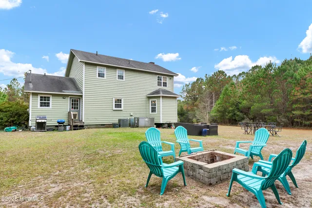 $1,995,000 | 21801 Highway 17, Hampstead, NC 28443