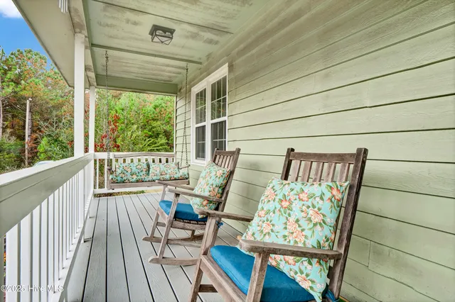 $1,995,000 | 21801 Highway 17, Hampstead, NC 28443