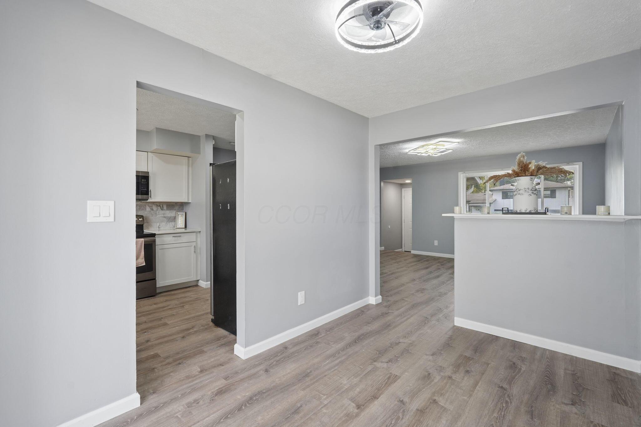 990 Reeb Avenue Columbus, OH 43207 - Photo 16 of 30 11-web-or-mls-990-reeb-ave
