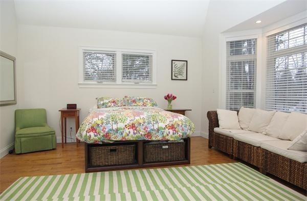 32 Forest Ridge Road Weston, MA 02493 - Photo 16 of 24 Gallery Image 16