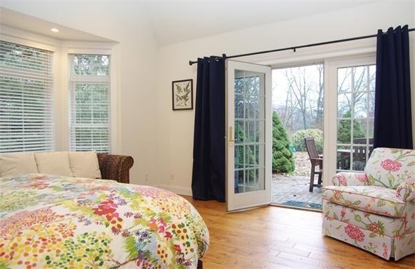 32 Forest Ridge Road Weston, MA 02493 - Photo 17 of 24 Gallery Image 17