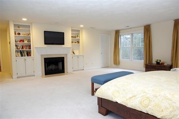 32 Forest Ridge Road Weston, MA 02493 - Photo 9 of 24 Gallery Image 9