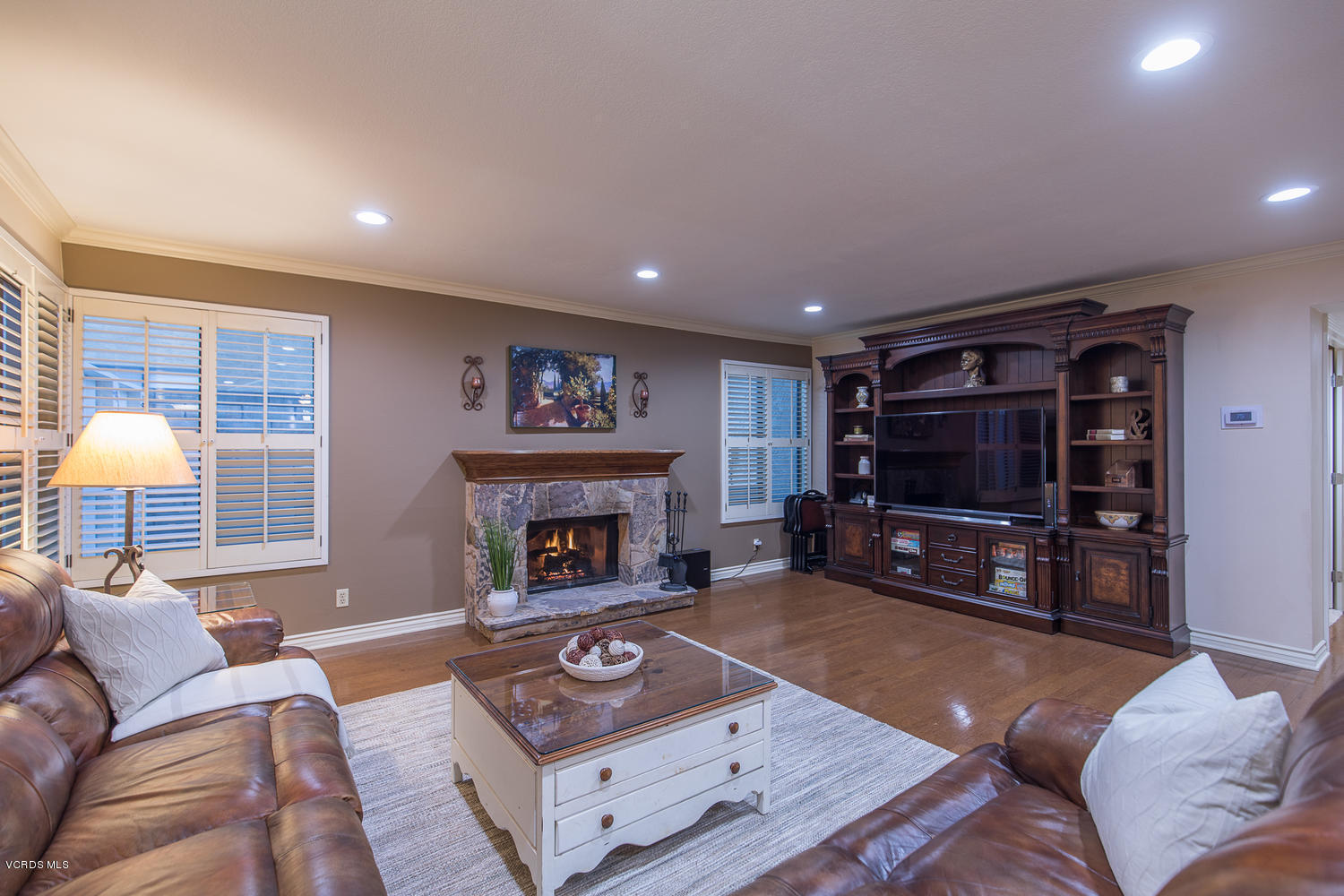 4225 Peach Slope Road Moorpark, CA 93021 - Photo 12 of 41 4225 Peach Slope Rd Moorpark-large-012-0