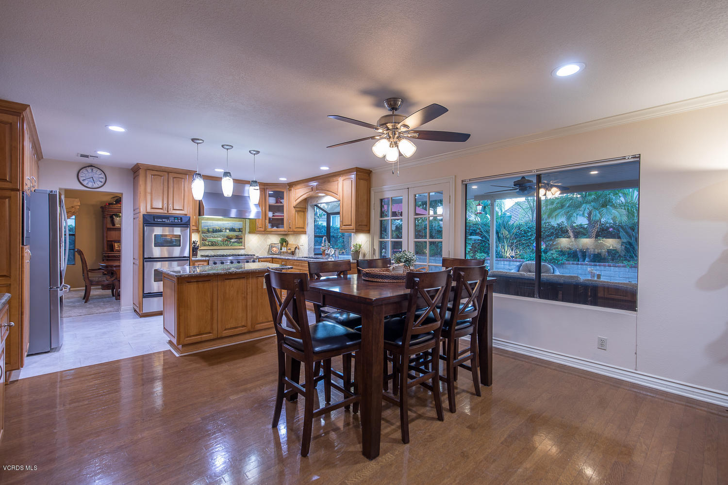 4225 Peach Slope Road Moorpark, CA 93021 - Photo 15 of 41 4225 Peach Slope Rd Moorpark-large-015-0