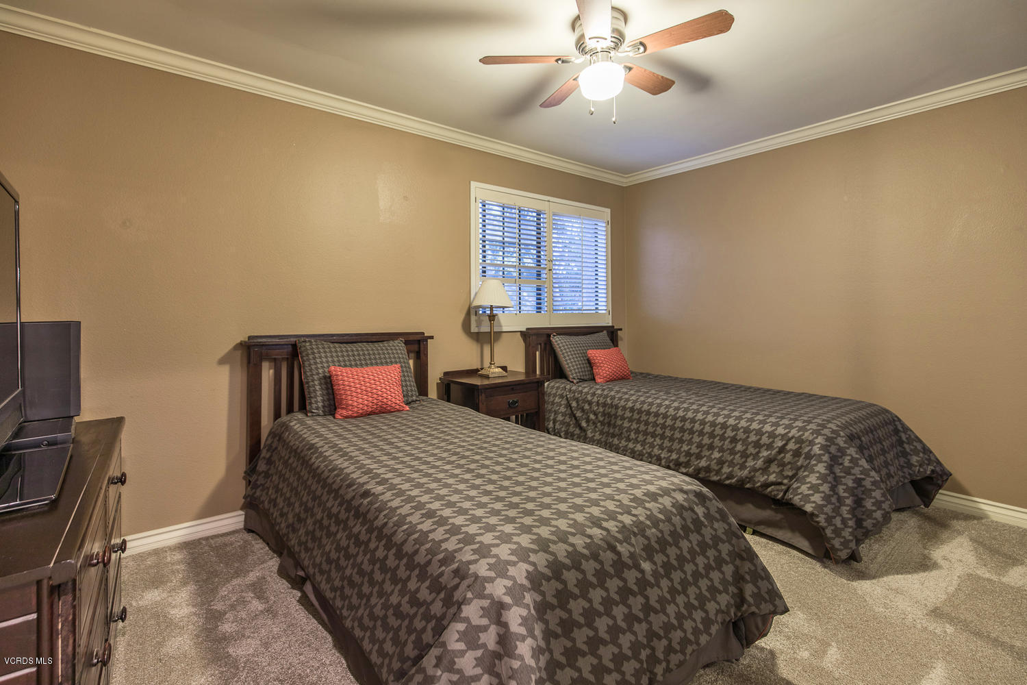4225 Peach Slope Road Moorpark, CA 93021 - Photo 33 of 41 4225 Peach Slope Rd Moorpark-large-033-0