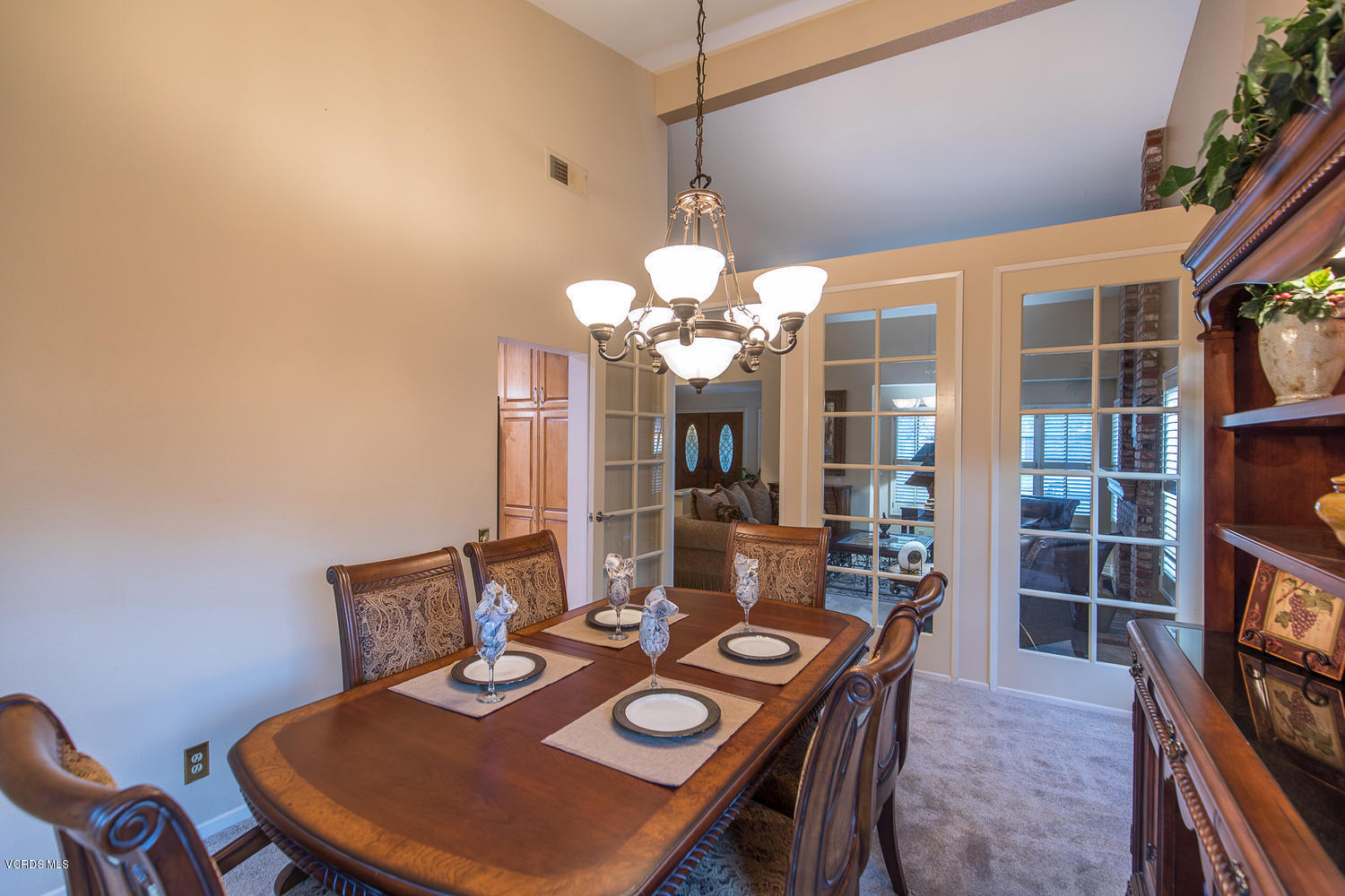 4225 Peach Slope Road Moorpark, CA 93021 - Photo 8 of 41 4225 Peach Slope Rd Moorpark-large-008-0
